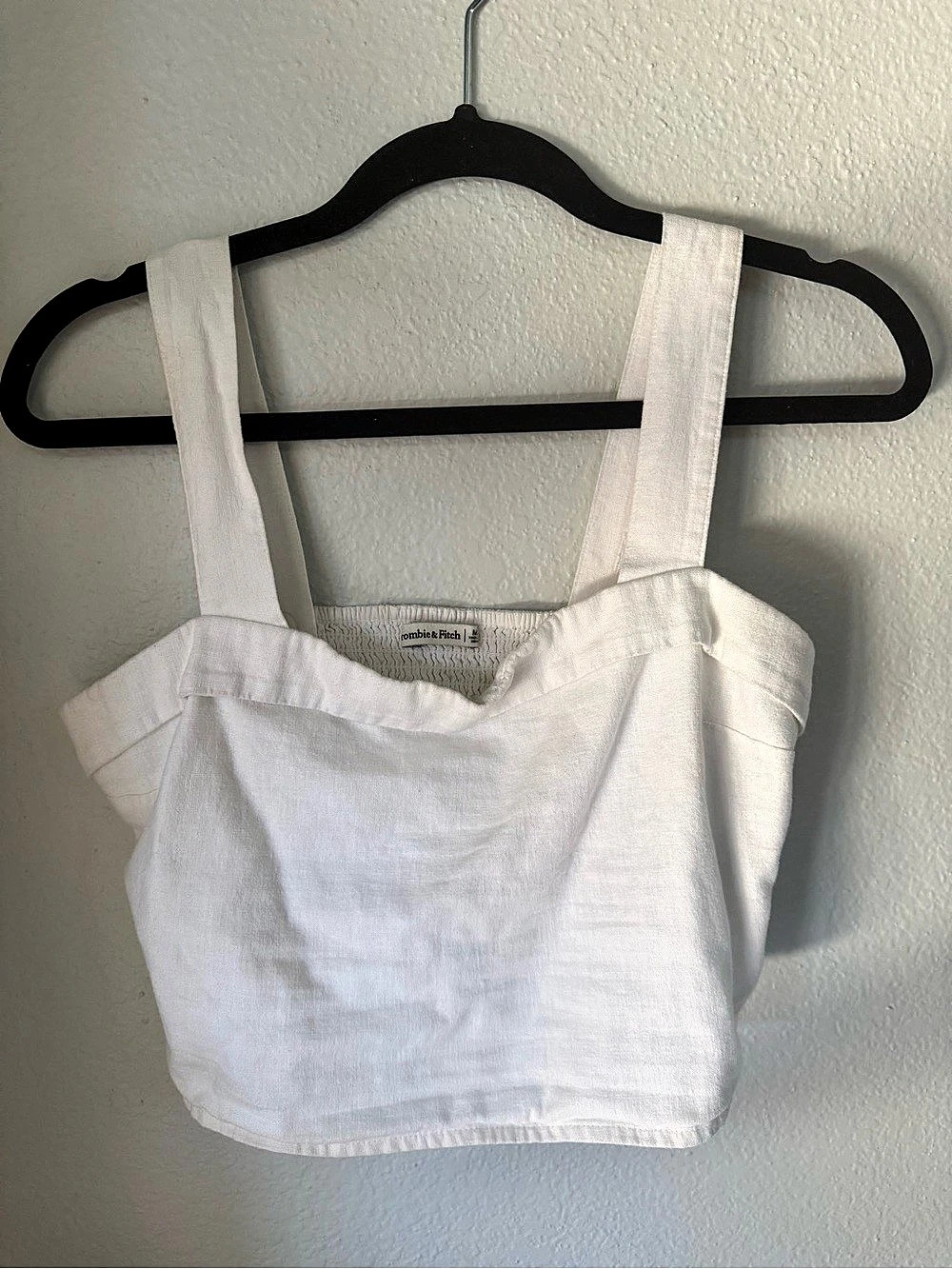 Abercrombie & Fitch Cream Smocked Crop Top Adjustable Straps M